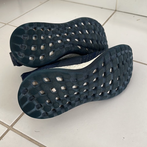 Adidas Pure Boost Blue sz. 11 men’s BA8454 GREAT CONDITION - Picture 4 of 10